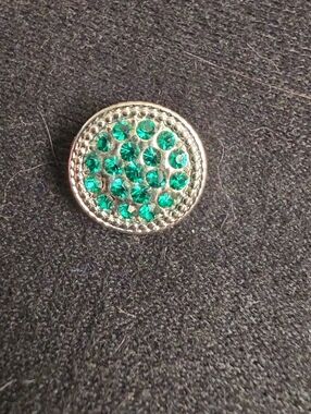 STYLE DOTS Original Green Crystal Snap - Women's Jewelry